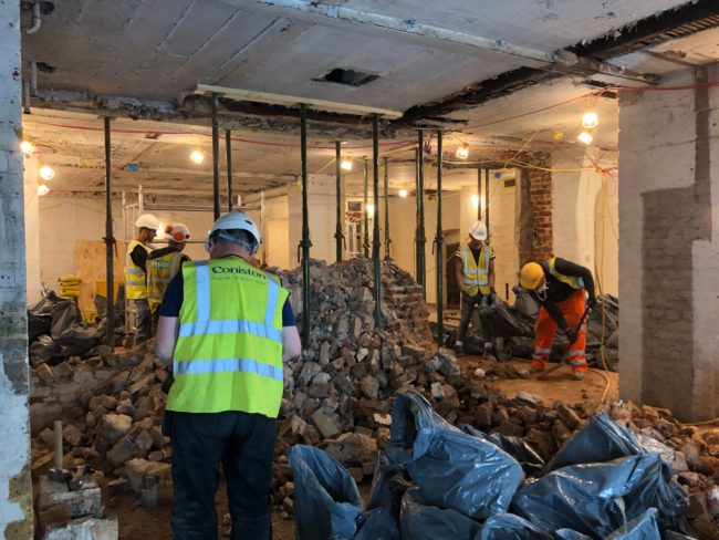 Les travaux ont démarré à l'église protestante française de Londres